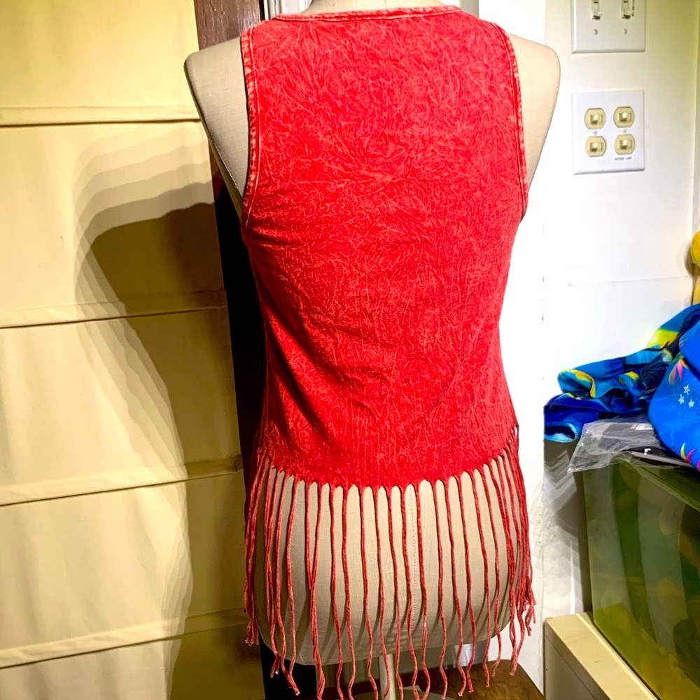 Wet seal tank top red small - Picture 2 of 4